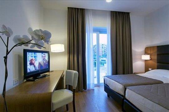 Hotel Plaza Sorrento Szoba fotó