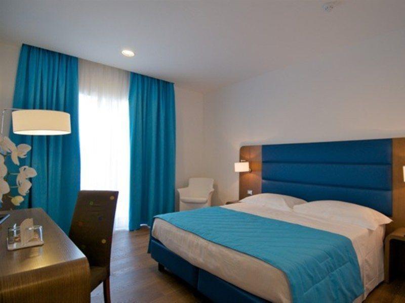 Hotel Plaza Sorrento Kültér fotó