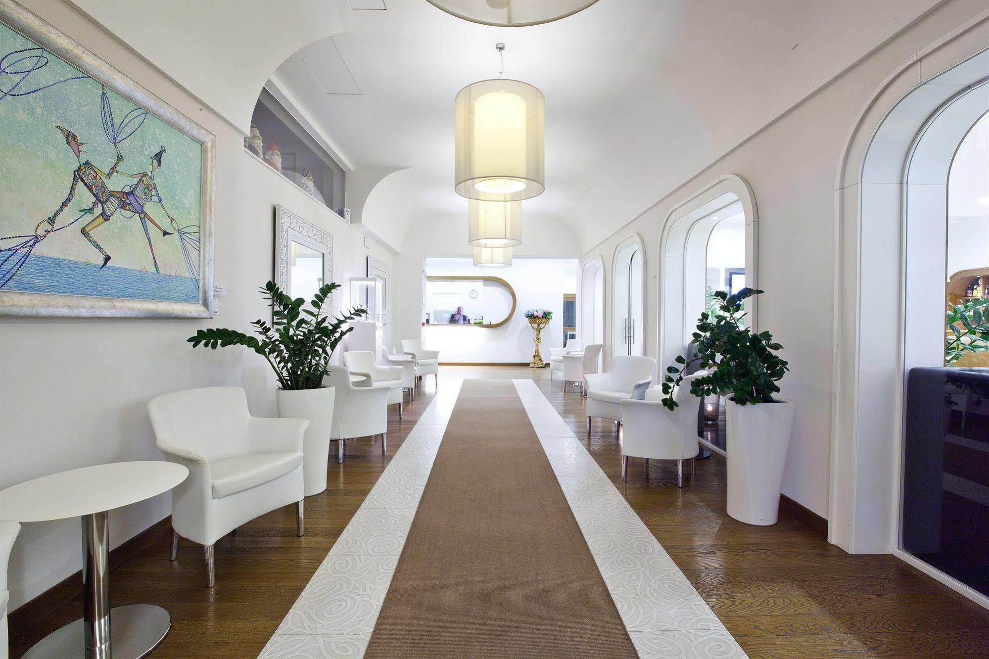 Hotel Plaza Sorrento Kültér fotó