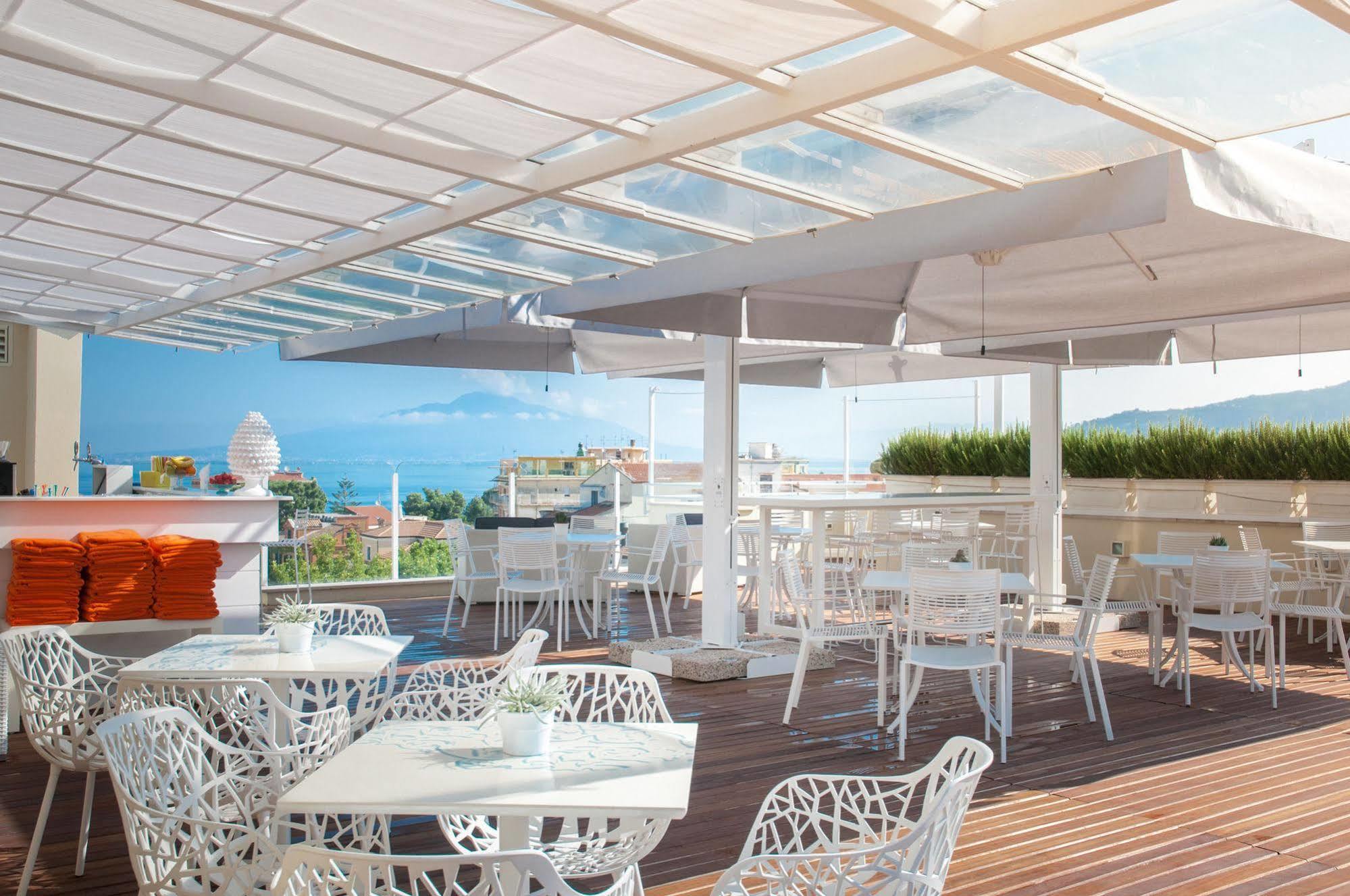 Hotel Plaza Sorrento Kültér fotó