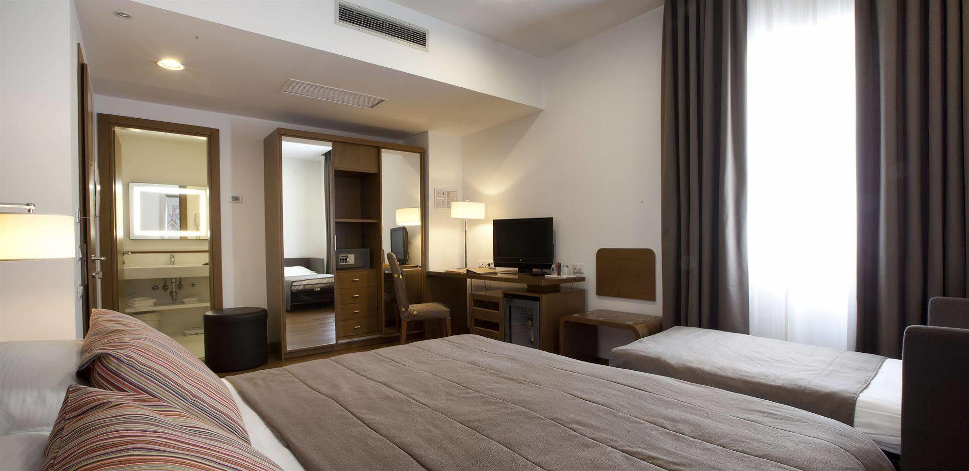 Hotel Plaza Sorrento Kültér fotó