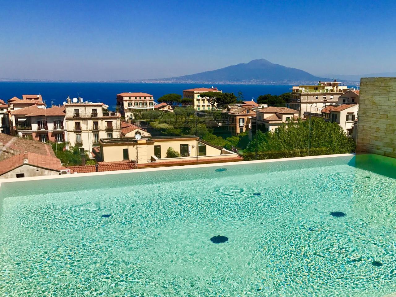Hotel Plaza Sorrento Kültér fotó