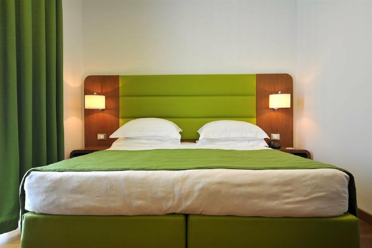 Hotel Plaza Sorrento Kültér fotó